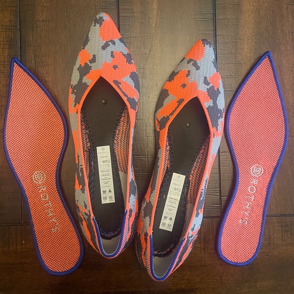Rothy's Shoes - ROTHY’S 🦄 Retired Unicorn Neon Camo Point, size 9.5, EUC